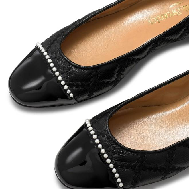 kvinnor svart Russell And Bromley boulevard pearl balett pump T4XZ240