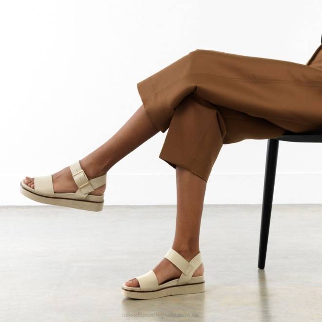 kvinnor elfenben Russell And Bromley boston sportig platt sandal T4XZ380